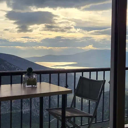 Skyview House Apartment Delphi